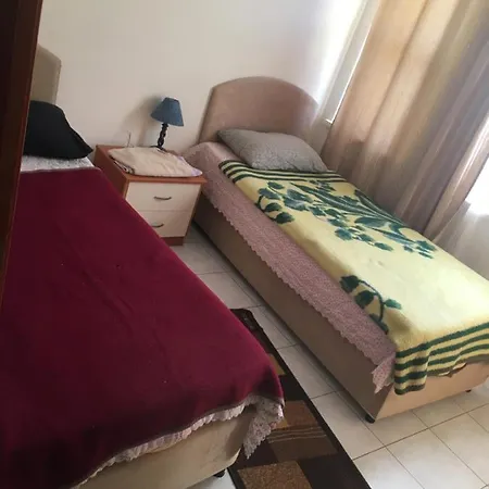 Hanedan Apt 阿拉尼亚